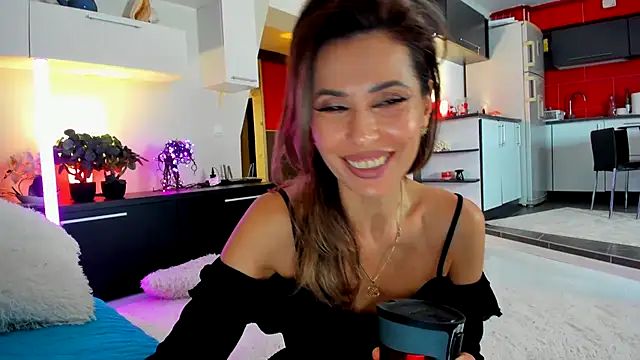 Snapshot of MissSmiley26 chatting on 03/21/25, 08:50 MissSmiley26 online show from 03/21/25, 08:50