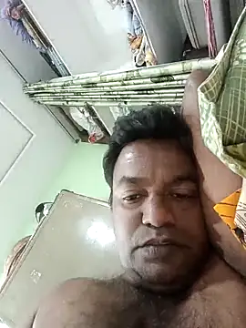 Snapshot of PVNRAO0831 chatting on 11/12/25, 04:40 PVNRAO0831 online show from 11/12/25, 04:40