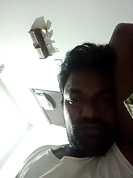 Snapshot of PVNRAO0831 chatting on 11/23/25, 05:24 PVNRAO0831 online show from 11/23/25, 05:24
