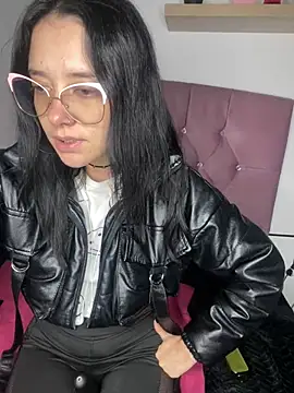 Isabella 21x online show from 02/24/25, 12:37