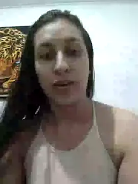 dulccemaria24 online show from 05/08/26, 01:00