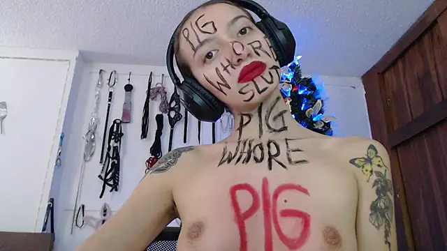 Eloise-brown online show from 12/09/24, 08:54