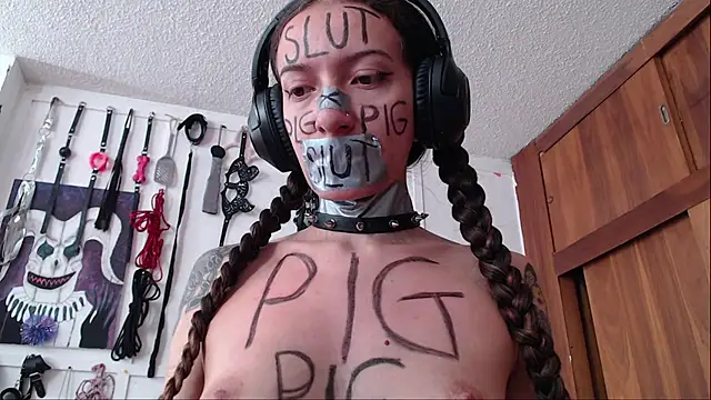 Eloise-brown online show from 01/23/25, 09:39