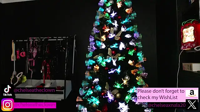 Eloise-brown online show from 11/29/25, 06:16