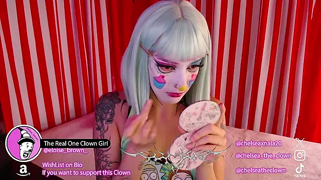 Snapshot of Eloise-brown chatting on 07/16/26, 06:36 Eloise-brown online show from 07/16/26, 06:36