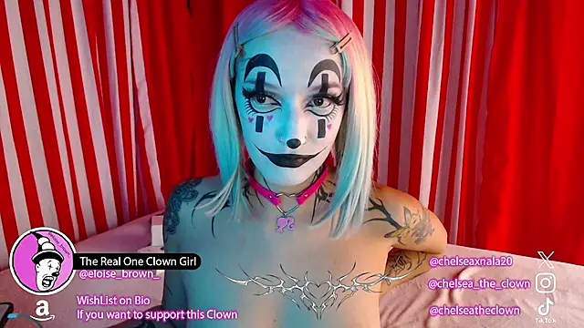 Snapshot of Eloise-brown chatting on 07/19/26, 04:44 Eloise-brown online show from 07/19/26, 04:44