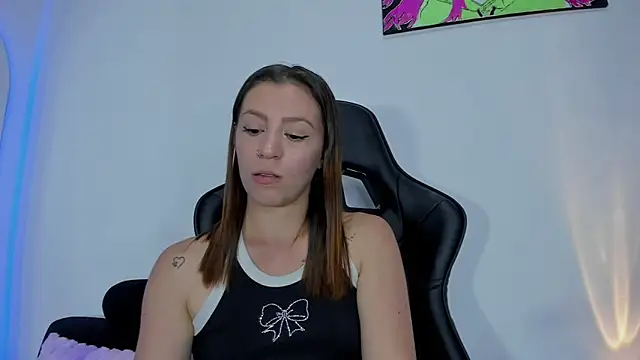 roxanne jones1 online show from 06/05/26, 09:53