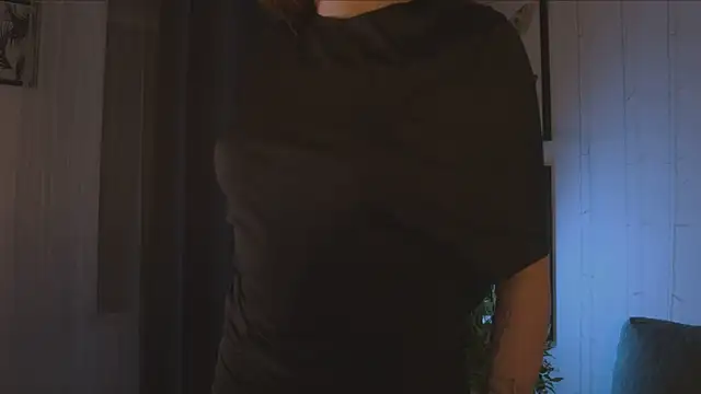 Freckle Diyana online show from 10/01/25, 10:16