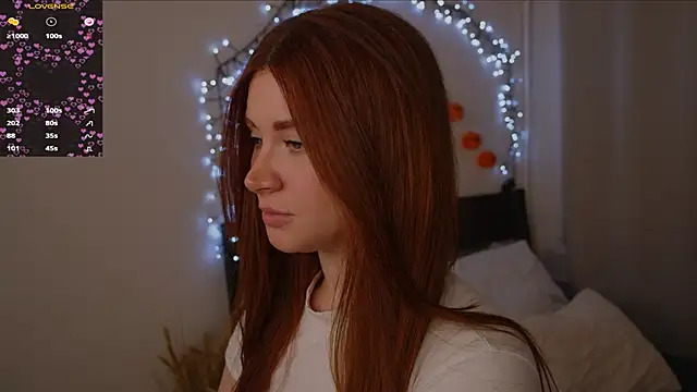 Freckle Diyana online show from 10/23/25, 09:35