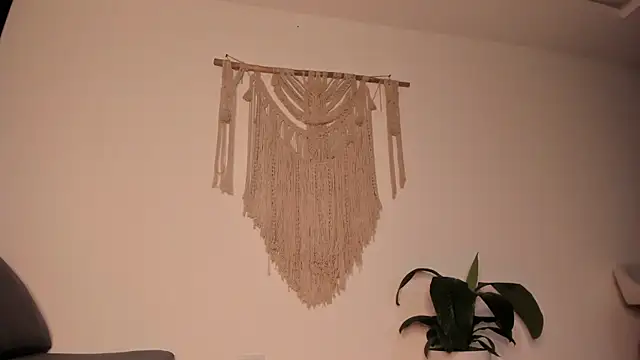 molly cams8 online show from 01/12/25, 02:45