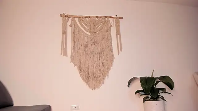 molly cams8 online show from 01/16/25, 04:28