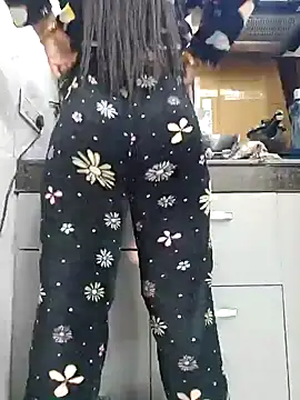 Snapshot of Manpreet_kaur21 chatting on 01/01/25, 03:03 Manpreet kaur21 online show from 01/01/25, 03:03