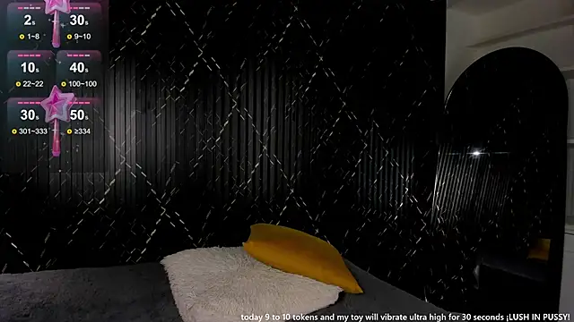 Snapshot of _noahjones chatting on 12/09/24, 12:08 noahjones online show from 12/09/24, 12:08