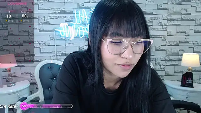 Snapshot of marilin_a chatting on 12/23/24, 10:44 marilin a online show from 12/23/24, 10:44