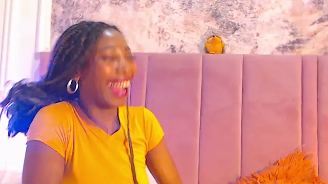 SabrinaDevill online show from 04/15/26, 01:18