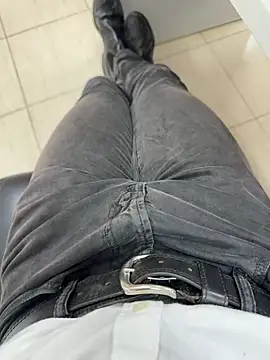 hotisraeli online show from 12/26/24, 03:10