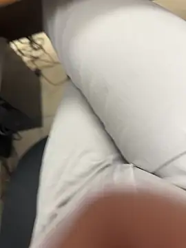 hotisraeli online show from 02/24/25, 04:47