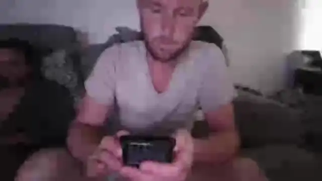 Snapshot of W1LBURN chatting on 05/23/26, 08:02 W1LBURN online show from 05/23/26, 08:02