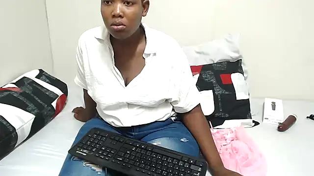 DollyAssZA online show from 03/04/25, 06:07