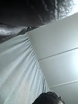 ExclusiveLeexx online show from 11/18/25, 04:22