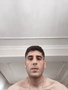 arenn1997 online show from 10/18/25, 12:17