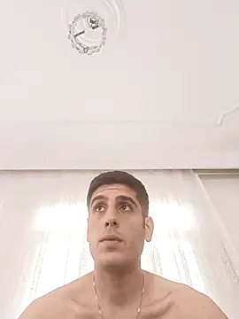 arenn1997 online show from 10/25/25, 12:02