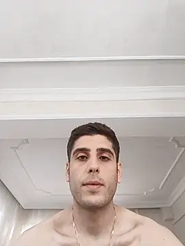 arenn1997 online show from 10/27/25, 12:09