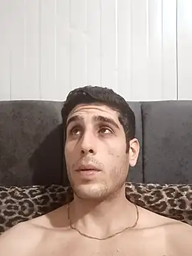 arenn1997 online show from 04/22/26, 12:13