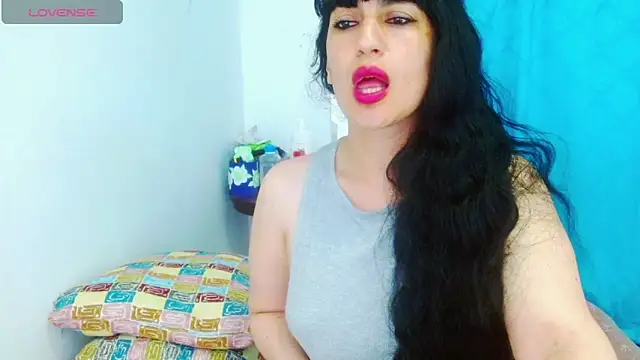 cristina connor online show from 10/14/25, 02:34