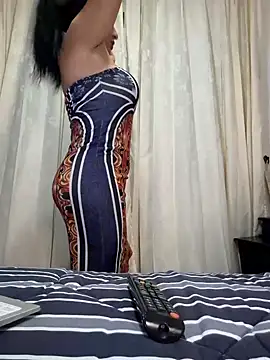 viollett 28 online show from 01/22/25, 12:27