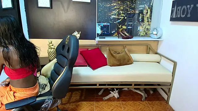 enderlis online show from 02/11/25, 01:20