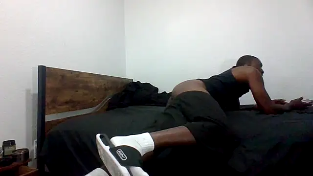 ColdAssXav93 online show from 04/21/26, 04:45