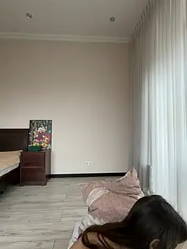 Hott Lolla online show from 04/01/26, 07:53