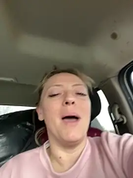 lezbean24 online show from 02/23/26, 09:23