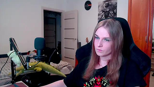 Snapshot of stellablondy chatting on 02/24/25, 05:20 stellablondy online show from 02/24/25, 05:20