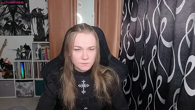 stellablondy online show from 06/25/26, 01:15