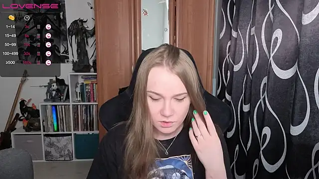 stellablondy online show from 06/30/26, 02:51