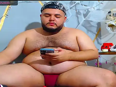 damian chubby online show from 10/31/25, 12:44