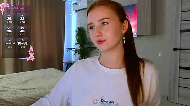 Snapshot of Meow_babe chatting on 07/18/26, 11:03 Meow babe online show from 07/18/26, 11:03