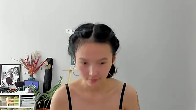 ailey chao online show from 04/06/26, 05:19