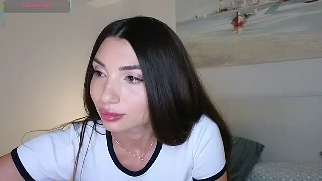 ReyaSophia online show from 04/20/26, 08:43