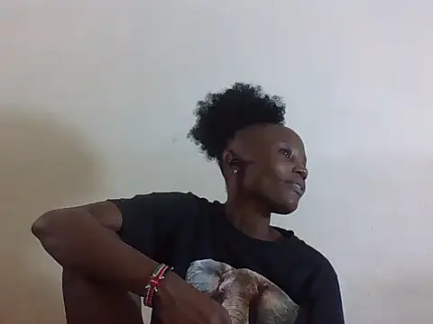 SexyNeedle22 online show from 06/06/26, 07:13