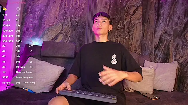 Daviid laidd online show from 02/10/26, 07:40