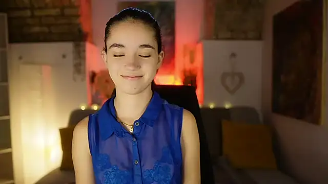 Gia Paige18 online show from 02/01/25, 02:24