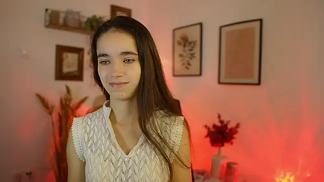 Gia Paige18 online show from 09/26/25, 10:19