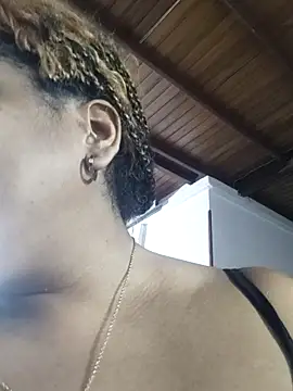 ELLA KELLY online show from 04/10/26, 11:59