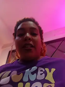 Snapshot of ELLA_KELLY chatting on 05/14/26, 11:39 ELLA KELLY online show from 05/14/26, 11:39