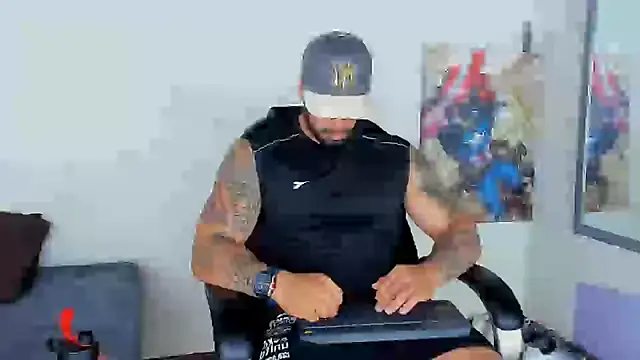 Cristian Walker online show from 01/10/25, 03:58