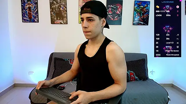 Snapshot of jonathanjoestar_ chatting on 06/08/26, 08:53 jonathanjoestar online show from 06/08/26, 08:53