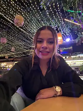 lalilamassu1 online show from 03/10/25, 11:38